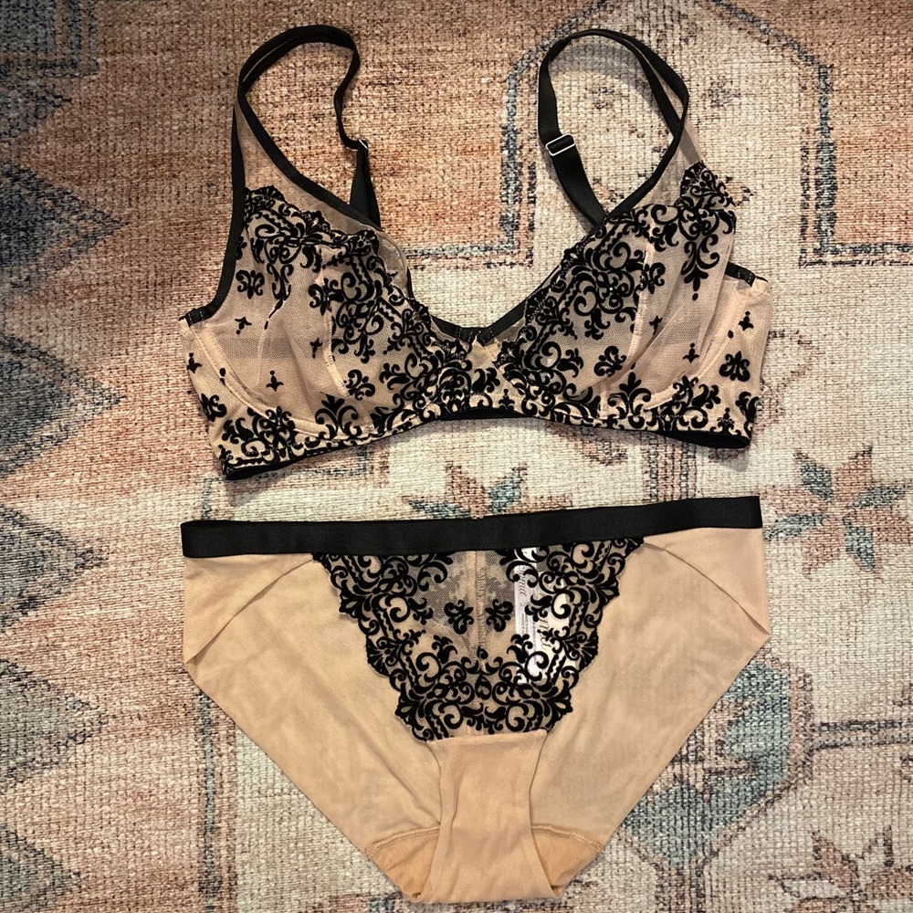 Soma Lingerie Set